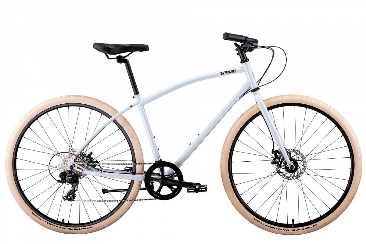 Фото выбрать и купить городской или дорожный велосипед для города и велопрогулок со склада в СПб - большой выбор для взрослого и для детей, велосипед bearbike perm (2021) белый, размер 450 мм велосипеды в наличии - интернет-магазин Мастерская Тимура