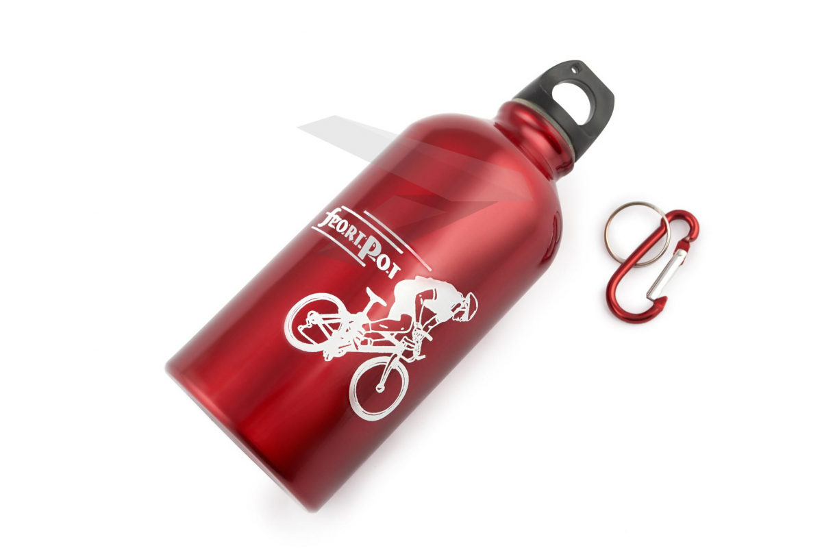 Фото выбрать и купить бутылочка велосипедиста, с карабином (инд. упак.) для велосипедов со склада в СПб - большой выбор для взрослого, бутылочка велосипедиста, с карабином (инд. упак.) для велосипедов в наличии - интернет-магазин Мастерская Тимура