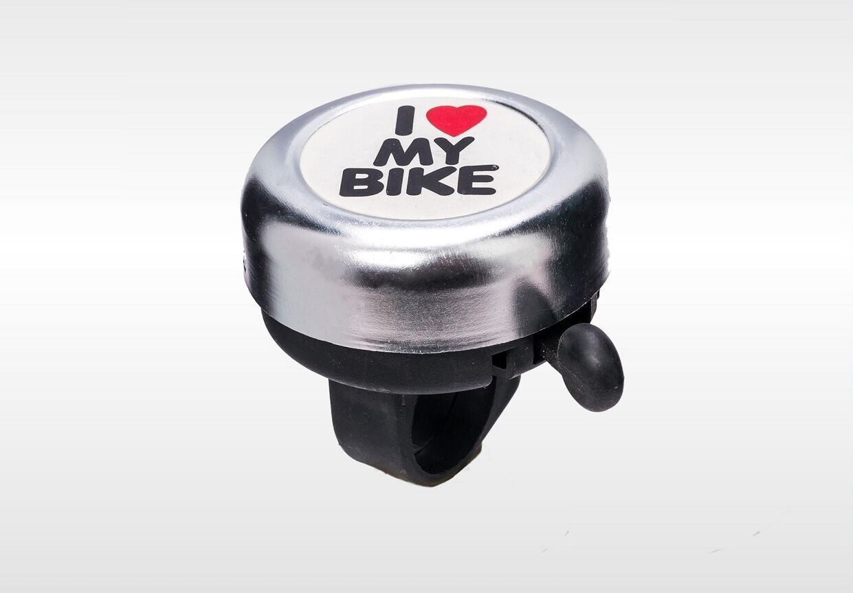 Фото выбрать и купить звонок "i love my bike", алюмин./пластик, d55 мм (серебро) (d-4542-sil) для велосипедов со склада в СПб - большой выбор для взрослого, звонок "i love my bike", алюмин./пластик, d55 мм (серебро) (d-4542-sil) для велосипедов в наличии - интернет-магазин Мастерская Тимура