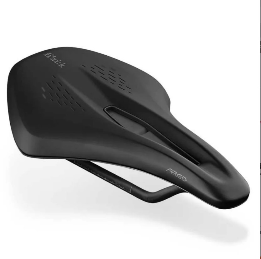 Фото выбрать и купить седло 02-300510 terra argo x1 270х150мм, рэйлы carbon7x9mm, 215гр черное fizik для велосипедов со склада в СПб - большой выбор для взрослого, запчасти для велосипедов в наличии - интернет-магазин Мастерская Тимура